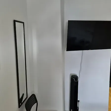 House Apartment *